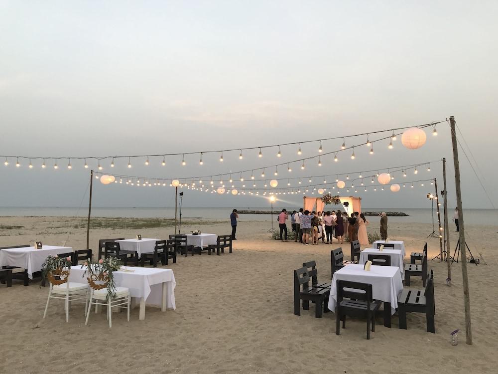 Chez Nous Boutique Resort Haad Chao Samran Bagian luar foto