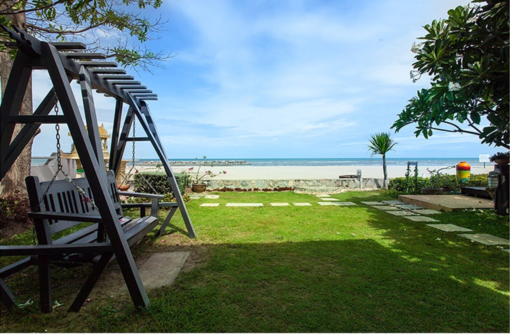 Chez Nous Boutique Resort Haad Chao Samran Bagian luar foto