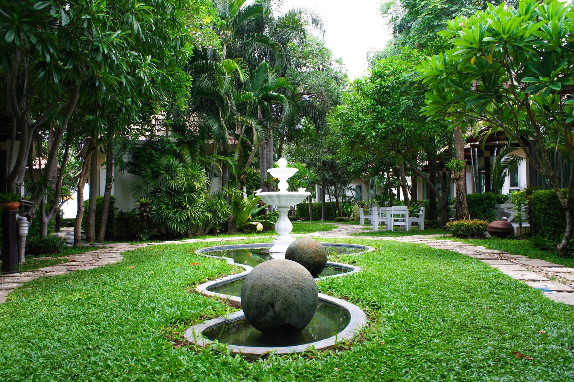 Chez Nous Boutique Resort Haad Chao Samran Bagian luar foto