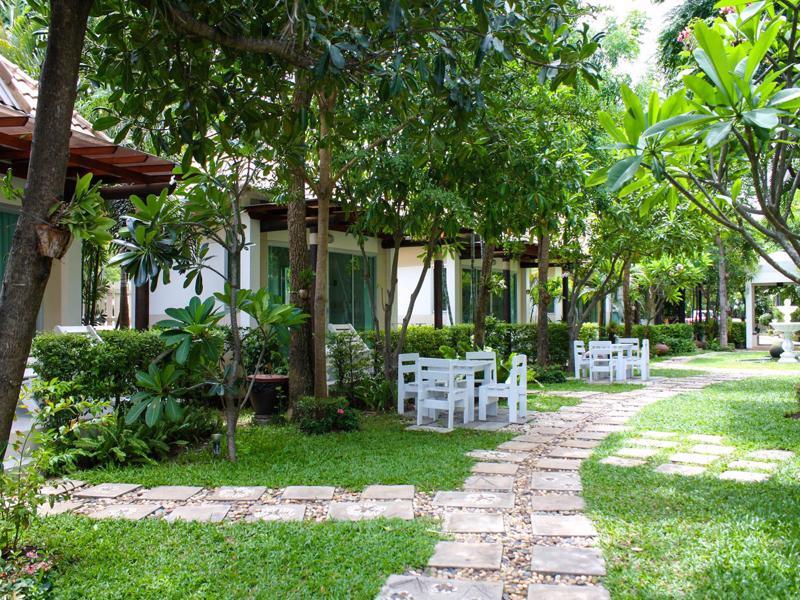 Chez Nous Boutique Resort Haad Chao Samran Bagian luar foto